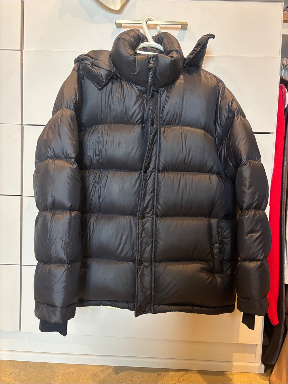 Aritzia TNA Superpuff